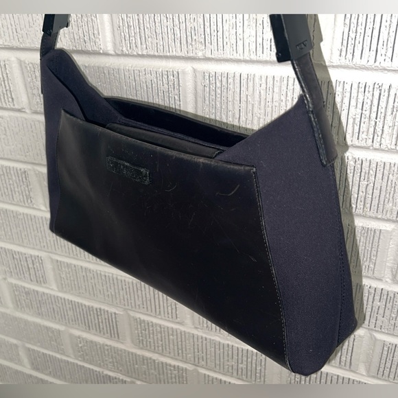 TUMI Nylon/Leather Shoulder Bag - Picture 3 of 13